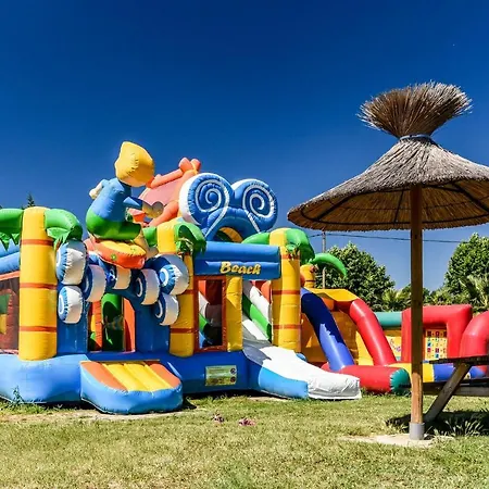 Campsite Camping Club Le Littoral - Maeva 5*